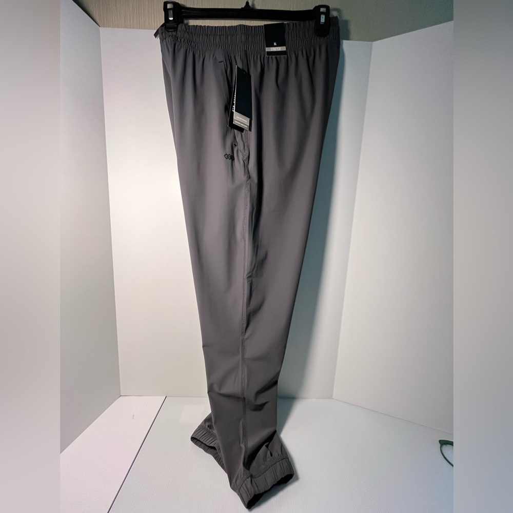 LEG3ND Light Weight 4way Stretch Moisture Wicking Active Pant/Joggers